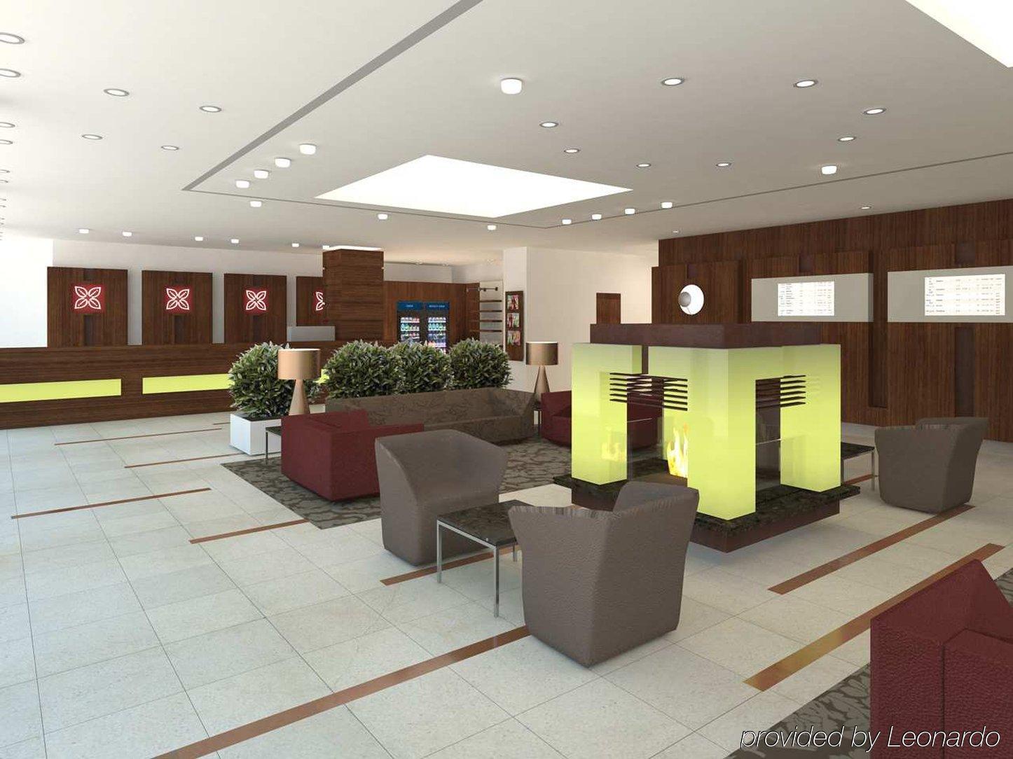 Hilton Garden Inn Frankfurt Airport Франкфурт-на-Майні Екстер'єр фото Leonardo Hotel Paris