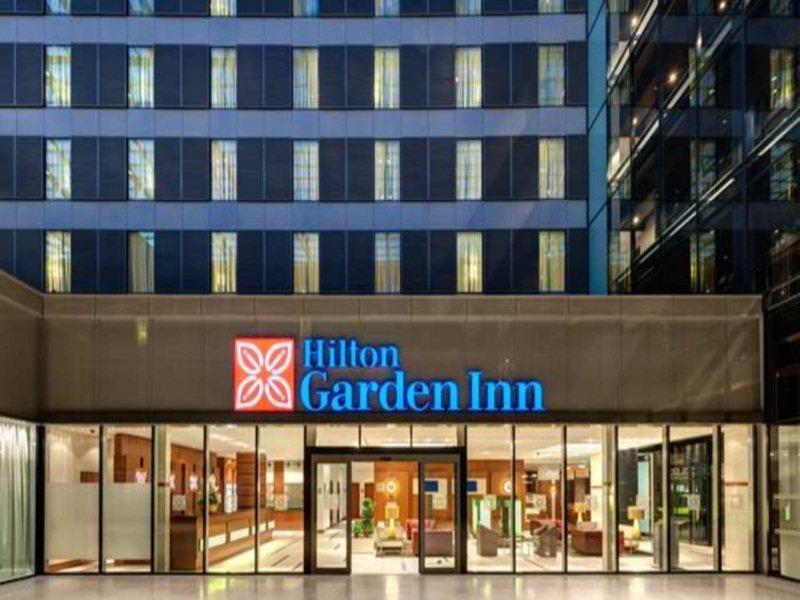 Hilton Garden Inn Frankfurt Airport Франкфурт-на-Майні Екстер'єр фото Hilton Garden Inn